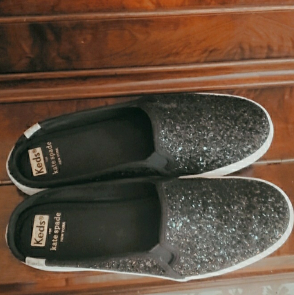 Keds stick in sneaker, Kate Spade edition!